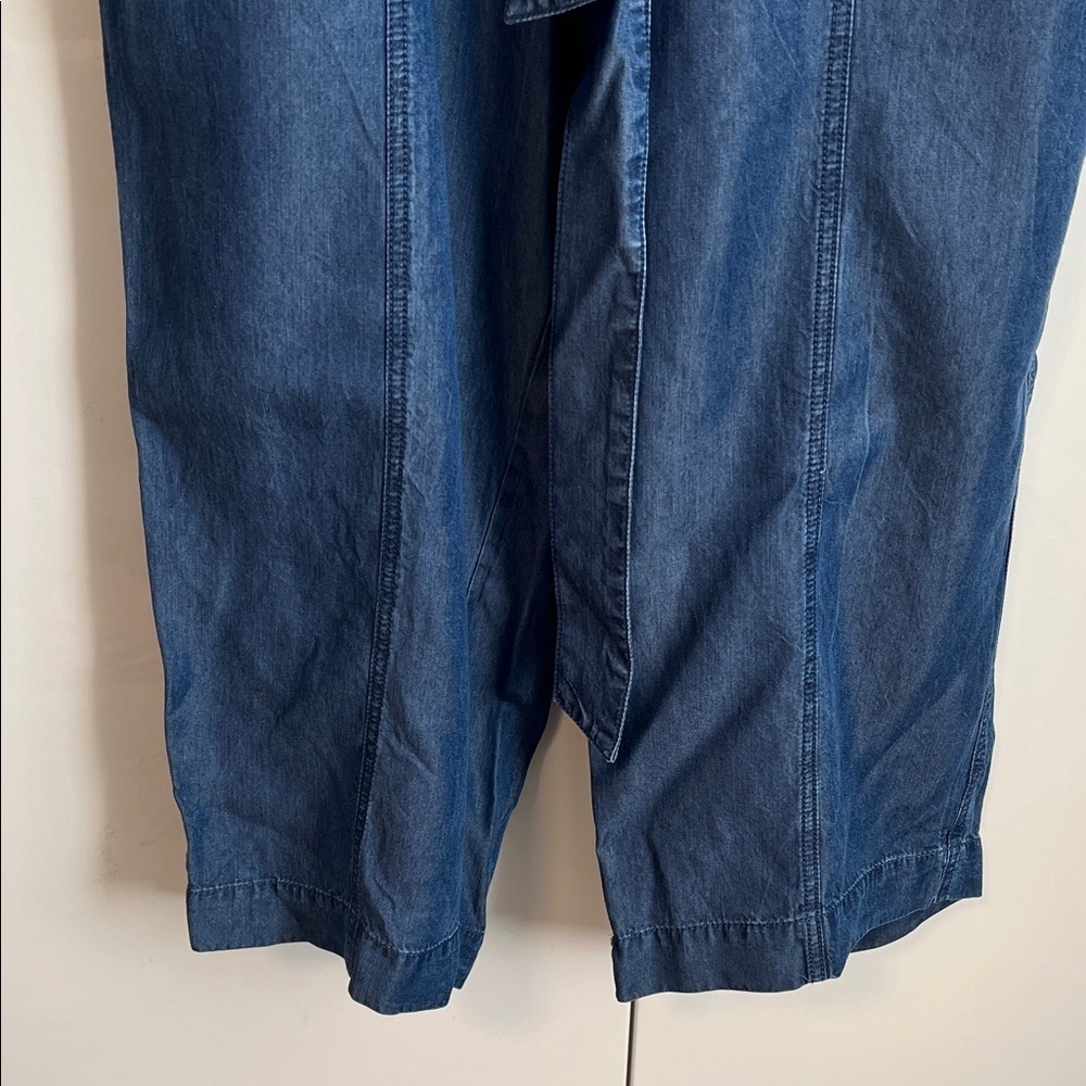 NWOT DKNY JEANS Dark Denim Short Sleeve Crop Jumpsuit Pockets, Size12 - Picture 5 of 11